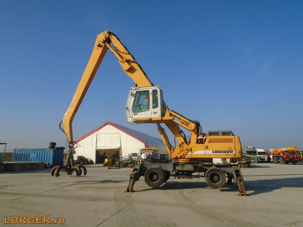 Liebherr A 934 B - Bager za prekladanje primarnih/ Sekundarnih surovin: slika 2 Liebherr A 934 B - Bager za prekladanje primarnih/ Sekundarnih surovin: slika 2