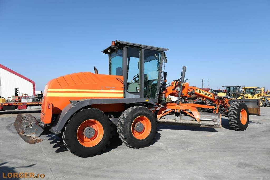 New Holland F 156.6 A with 3D GPS System - Greder: slika 2 New Holland F 156.6 A with 3D GPS System - Greder: slika 2