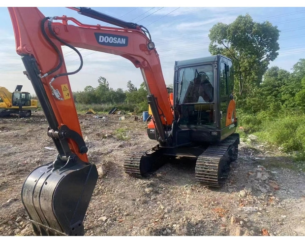 2023 Doosan DX60-9C - Bager goseničar: slika 1 2023 Doosan DX60-9C - Bager goseničar: slika 1