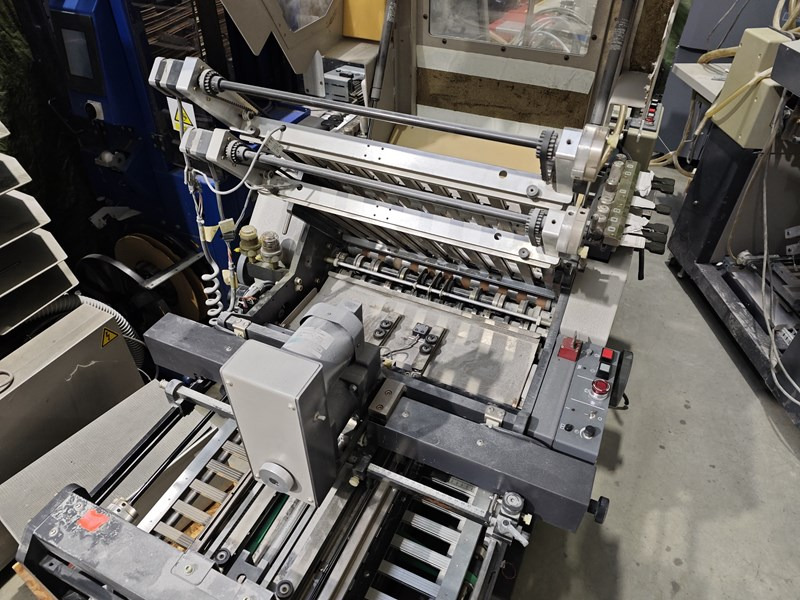 Horizon AFC-504 AKT | 2000 - Stroj za zgibanje: slika 4 Horizon AFC-504 AKT | 2000 - Stroj za zgibanje: slika 4