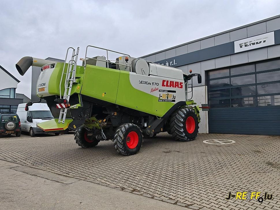 Kombajn harvester J.Reiff Sarl
Herr Stefan Neukirch - 77 Z.I in den: slika 9 Kombajn harvester J.Reiff Sarl
Herr Stefan Neukirch - 77 Z.I in den: slika 9