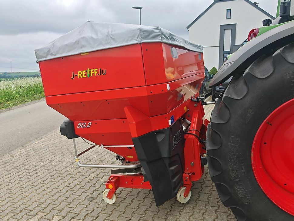 J.Reiff Sarl
Herr Stefan Neukirch - 77 Z.I in den - Trosilnik gnojila: slika 4 J.Reiff Sarl
Herr Stefan Neukirch - 77 Z.I in den - Trosilnik gnojila: slika 4