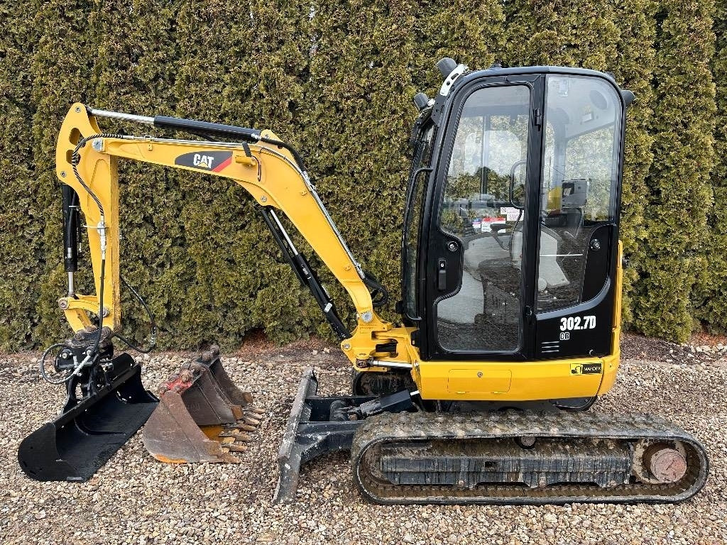 CAT 302.7 D CR - Mini bager: slika 2 CAT 302.7 D CR - Mini bager: slika 2