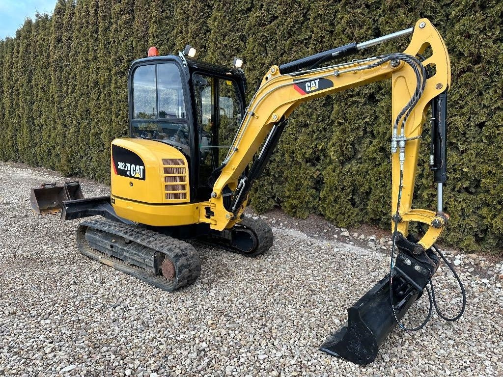 CAT 302.7D CR - Mini bager: slika 4 CAT 302.7D CR - Mini bager: slika 4