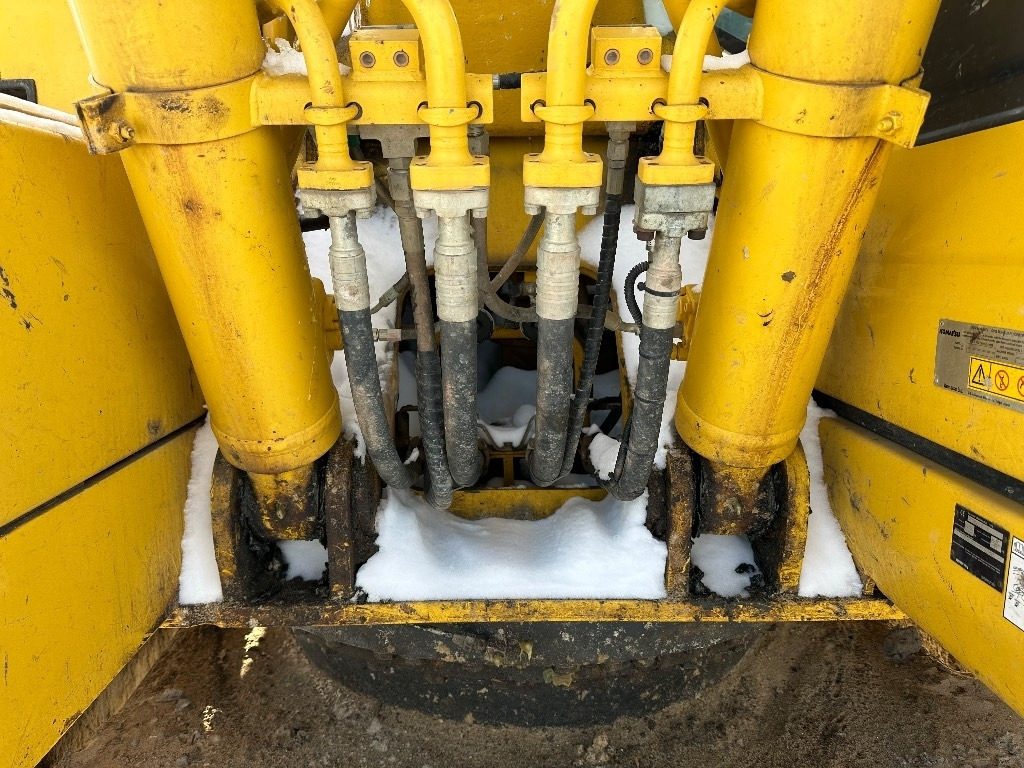 Bager goseničar Komatsu PC 210 LC-11: slika 18