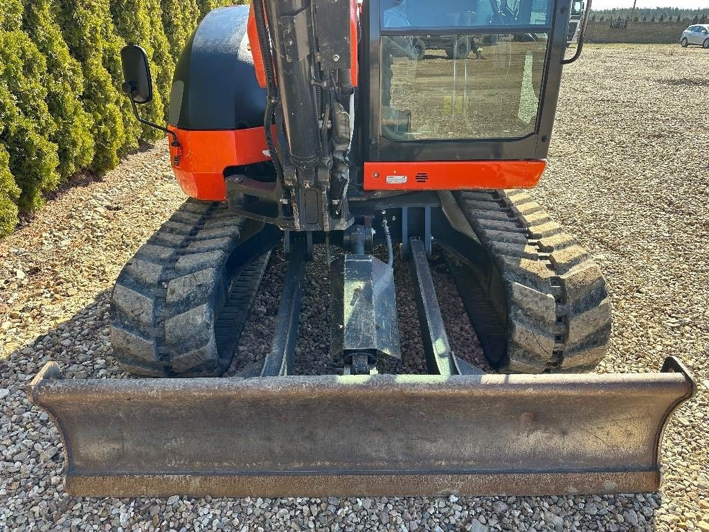 Mini bager Kubota KX 080-4: slika 15