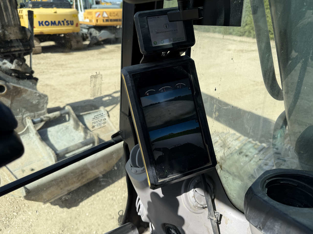 Bager goseničar Volvo EC 220 EL: slika 35