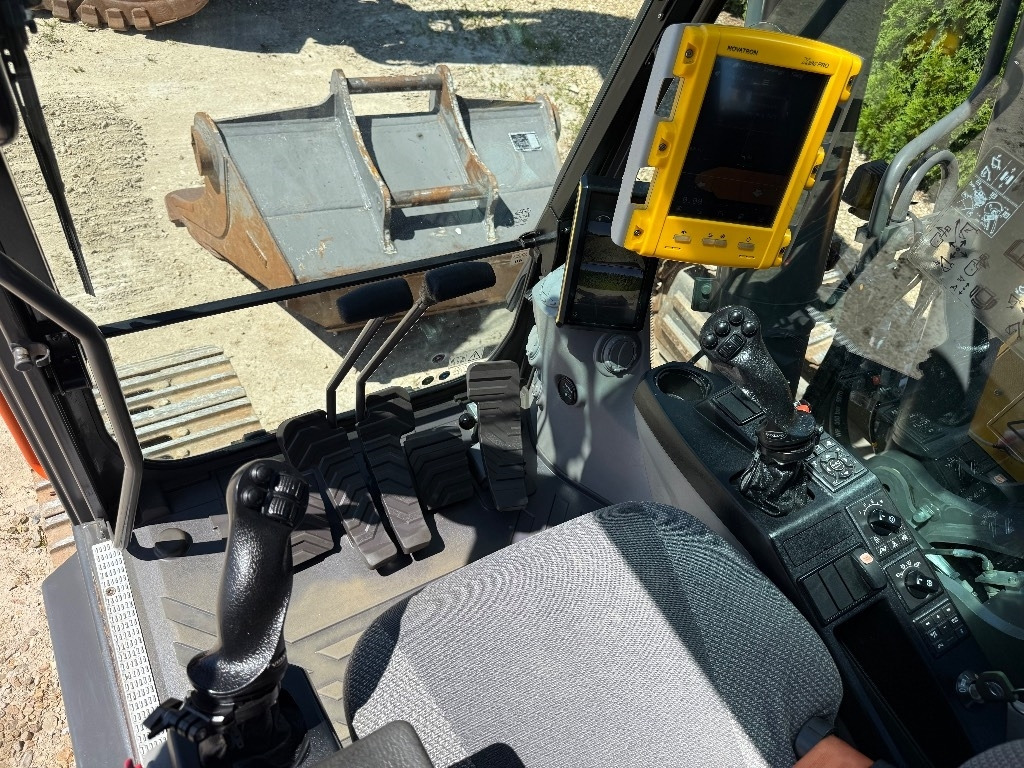 Bager goseničar Volvo EC 300 EL: slika 35