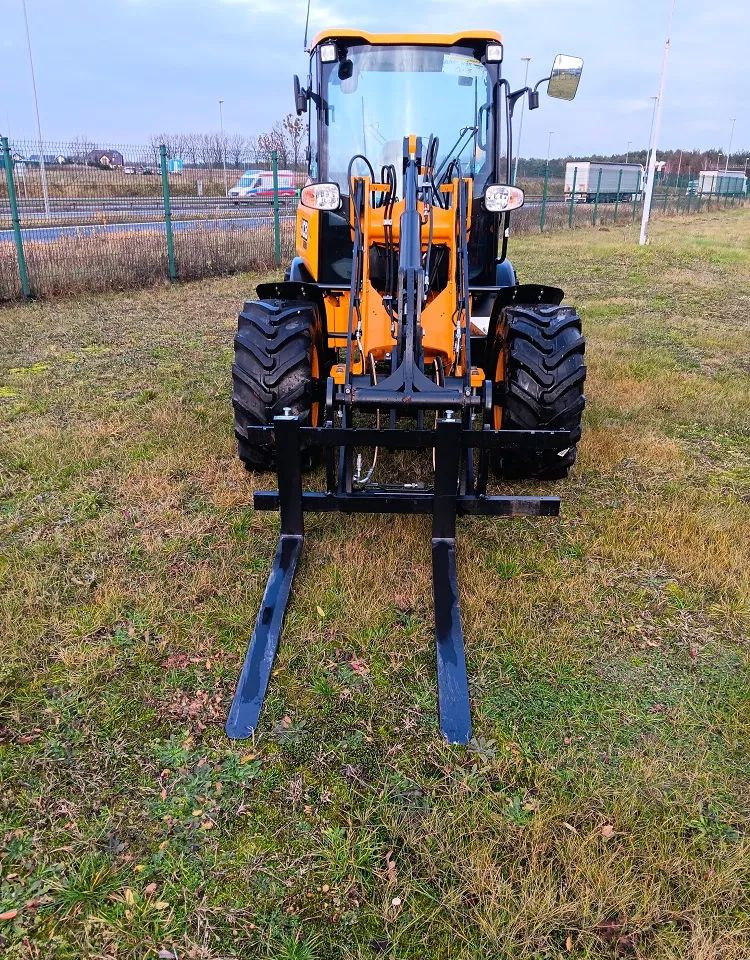 JCB 407 - Bager na kolesih: slika 2 JCB 407 - Bager na kolesih: slika 2