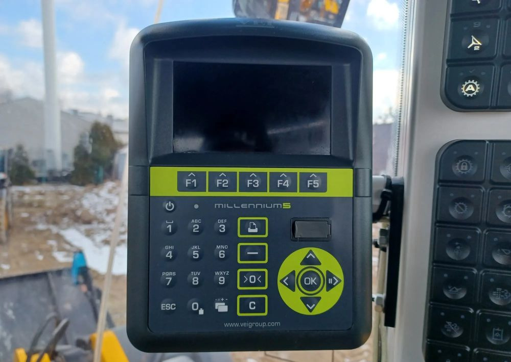 Kolesni nakladalec JCB 457ZX: slika 12