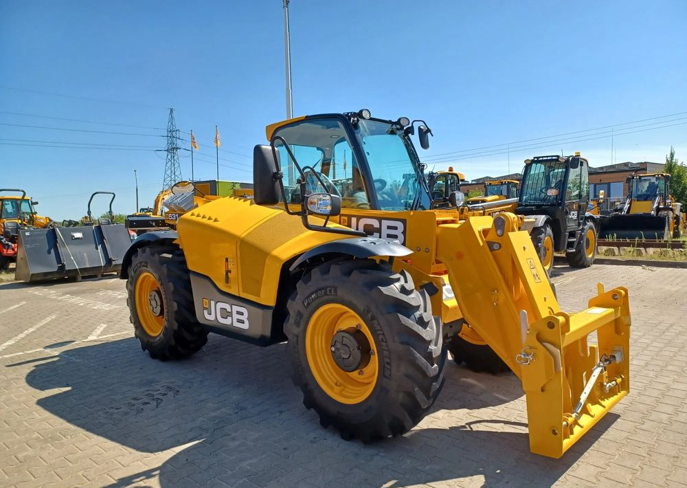 JCB 531-70 - Teleskopski viličar: slika 3 JCB 531-70 - Teleskopski viličar: slika 3