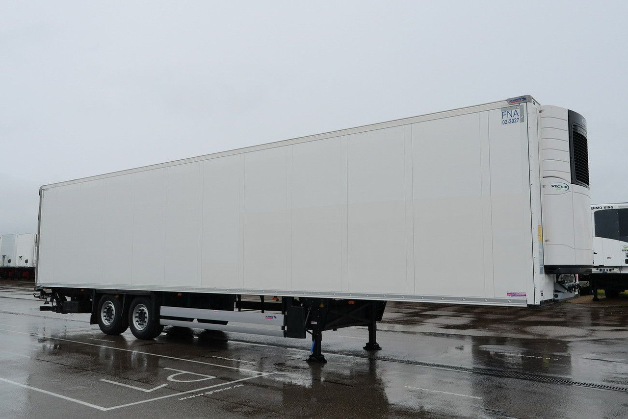 Schmitz Cargobull SKO 18 /LBW BÄR 2500 kg / CARRIER 1550 / LIFT - Polprikolica hladilnik: slika 3 Schmitz Cargobull SKO 18 /LBW BÄR 2500 kg / CARRIER 1550 / LIFT - Polprikolica hladilnik: slika 3