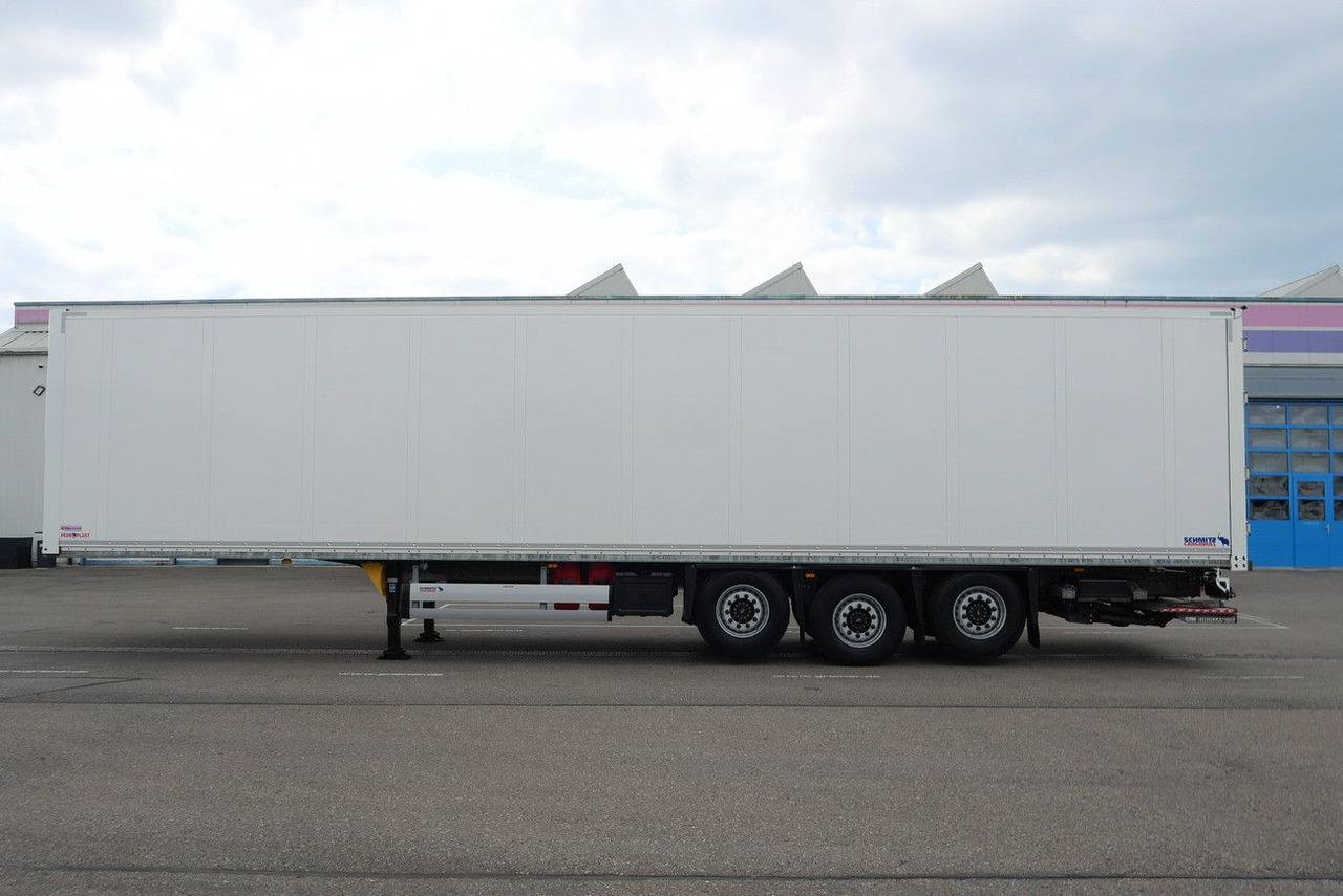 Schmitz Cargobull SKO 24/3 x ZURR/2 x LIFT /LBW 2000 kg / 2,70 - Polprikolica zabojnik: slika 5 Schmitz Cargobull SKO 24/3 x ZURR/2 x LIFT /LBW 2000 kg / 2,70 - Polprikolica zabojnik: slika 5