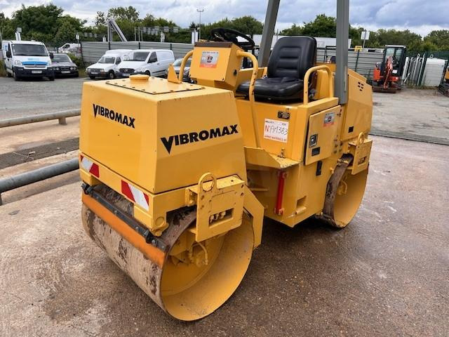JCB VIBROMAX W255 2 BILLES - Cestni valjar: slika 3 JCB VIBROMAX W255 2 BILLES - Cestni valjar: slika 3