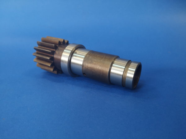 010240A Wałek silnika obrotu Komatsu PC05, Bobcat 220 (starsza wersja), FAI 212 - Nihajni motor za Gradbeni stroj: slika 1 010240A Wałek silnika obrotu Komatsu PC05, Bobcat 220 (starsza wersja), FAI 212 - Nihajni motor za Gradbeni stroj: slika 1