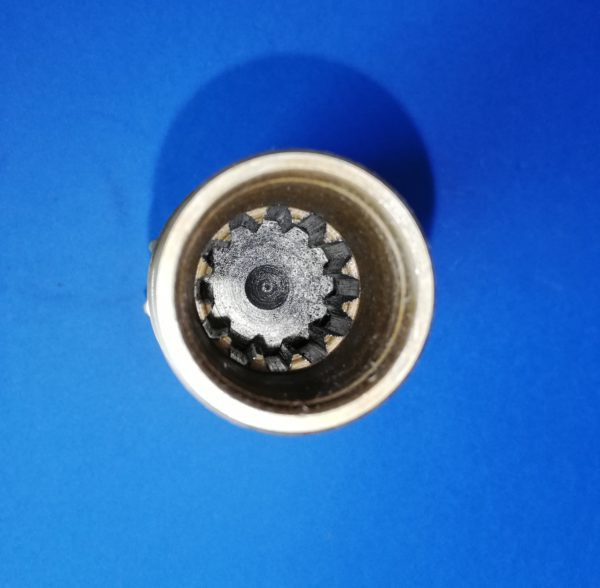 010360A Wałek silnika obrotu Komatsu PC20 R8 - Nihajni motor za Gradbeni stroj: slika 4 010360A Wałek silnika obrotu Komatsu PC20 R8 - Nihajni motor za Gradbeni stroj: slika 4