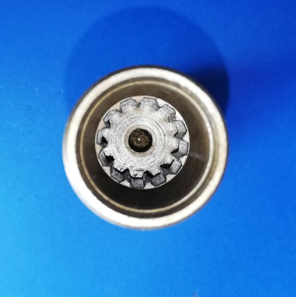 010370A Wałek silnika obrotu Komatsu PC10-7 - Nihajni motor za Gradbeni stroj: slika 4 010370A Wałek silnika obrotu Komatsu PC10-7 - Nihajni motor za Gradbeni stroj: slika 4