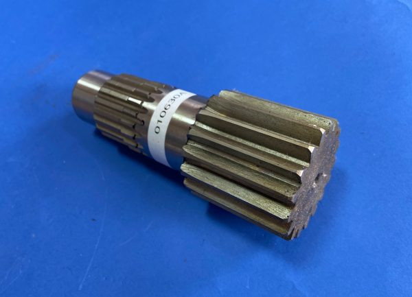 Wałek obrotu 010630A Komatsu PC05-7 E - Nihajni motor za Gradbeni stroj: slika 1 Wałek obrotu 010630A Komatsu PC05-7 E - Nihajni motor za Gradbeni stroj: slika 1