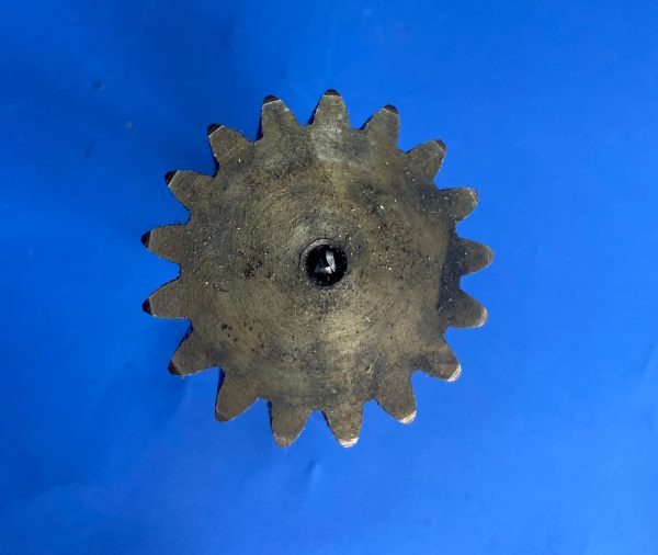 Wałek obrotu 010670A Komatsu PC16 - Nihajni motor za Gradbeni stroj: slika 3 Wałek obrotu 010670A Komatsu PC16 - Nihajni motor za Gradbeni stroj: slika 3