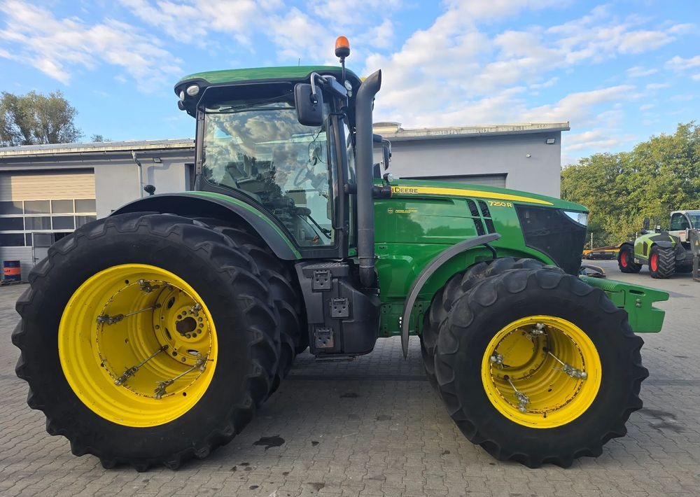 John Deere 7250R - Traktor: slika 4 John Deere 7250R - Traktor: slika 4