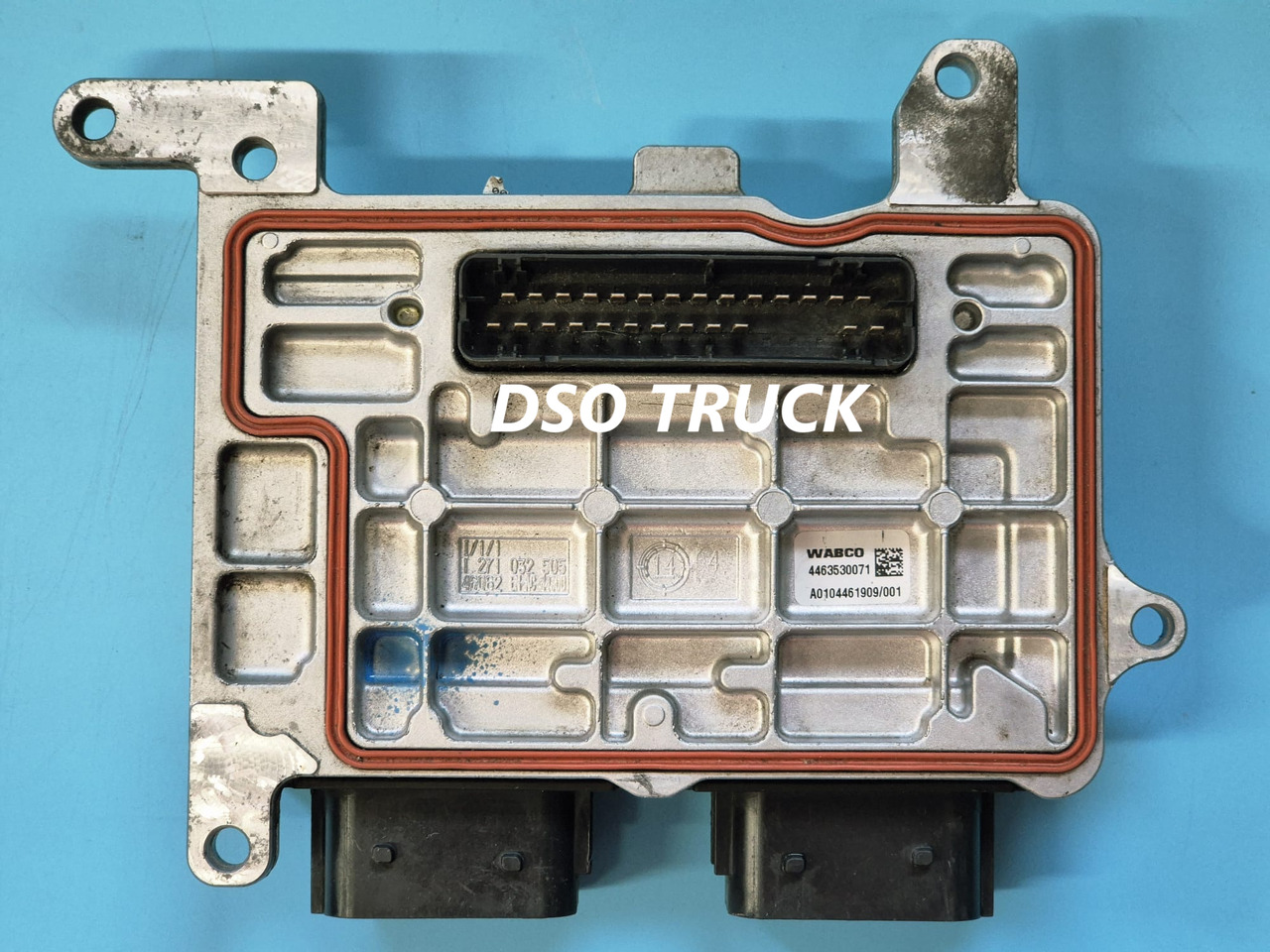 A0104460909 A0104461909 Komputer TCM Sterownik Skrzyni Biegow MERCEDES ACTROS MP - Rezervni deli: slika 1 A0104460909 A0104461909 Komputer TCM Sterownik Skrzyni Biegow MERCEDES ACTROS MP - Rezervni deli: slika 1