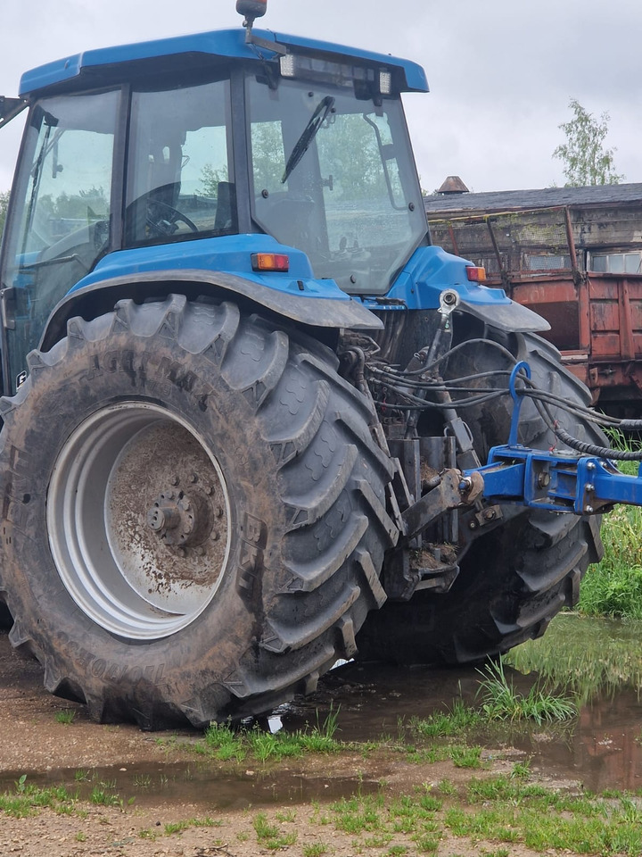 FORD 8670 - Traktor: slika 3 FORD 8670 - Traktor: slika 3