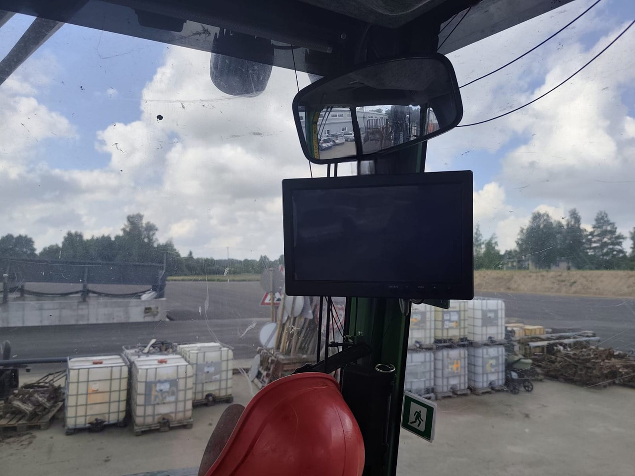 Forvarder JOHN DEERE 910G: slika 12