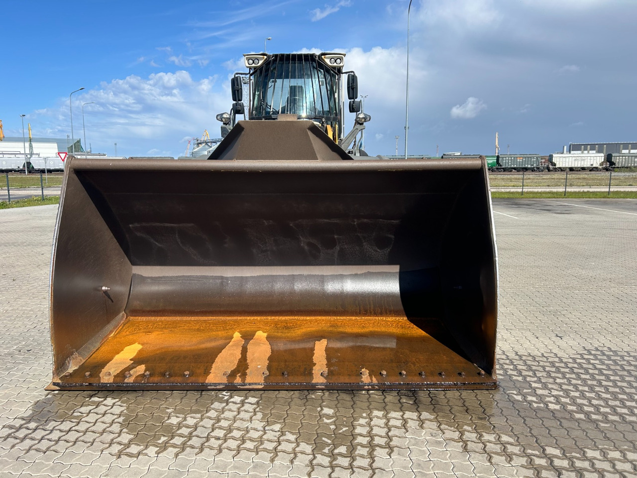 LIEBHERR L576 - Kolesni nakladalec: slika 4 LIEBHERR L576 - Kolesni nakladalec: slika 4