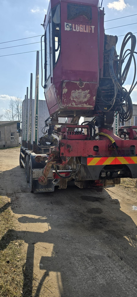 VOLVO FH 460 - Tovornjak za prevoz lesa: slika 3 VOLVO FH 460 - Tovornjak za prevoz lesa: slika 3