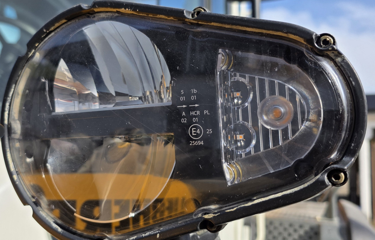 Kolesni nakladalec Liebherr 576 Xpower: slika 10