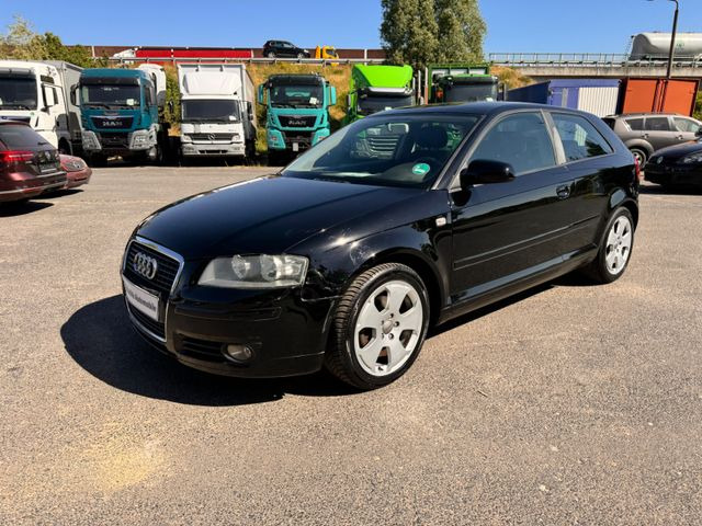 Audi A3 2.0 FSI Ambition S3 nur Export!! - Avtomobil: slika 3 Audi A3 2.0 FSI Ambition S3 nur Export!! - Avtomobil: slika 3