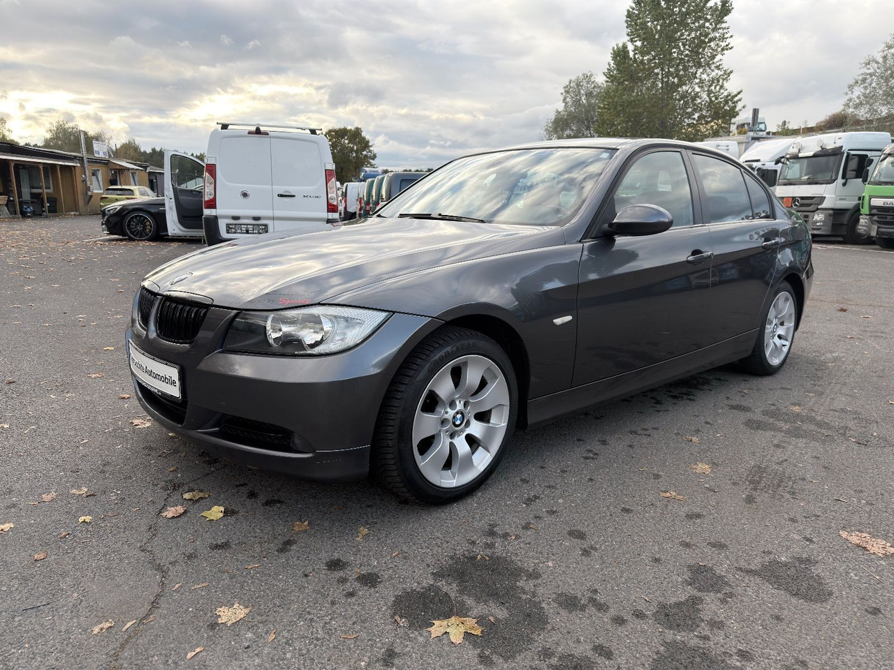 BMW 318 Baureihe 3 Lim. 318i - Limuzina: slika 3 BMW 318 Baureihe 3 Lim. 318i - Limuzina: slika 3