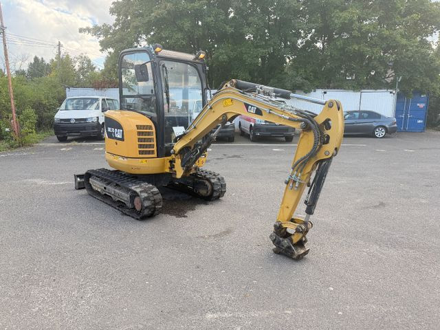 CAT 302.7 D - Mini bager: slika 1 CAT 302.7 D - Mini bager: slika 1