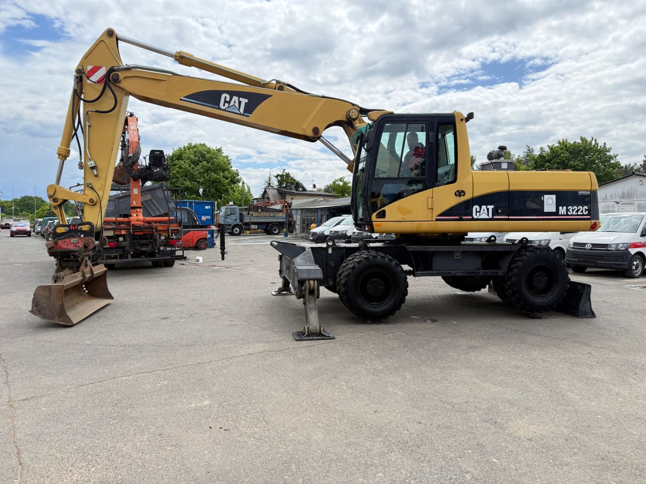 CAT M 322C - Bager na kolesih: slika 4 CAT M 322C - Bager na kolesih: slika 4