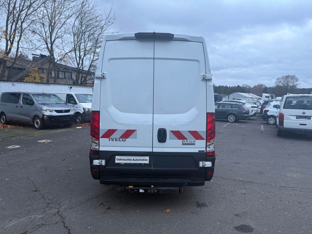 Iveco Daily Kasten HKa 35 S 16 AUTOMATIK - Furgon: slika 4 Iveco Daily Kasten HKa 35 S 16 AUTOMATIK - Furgon: slika 4