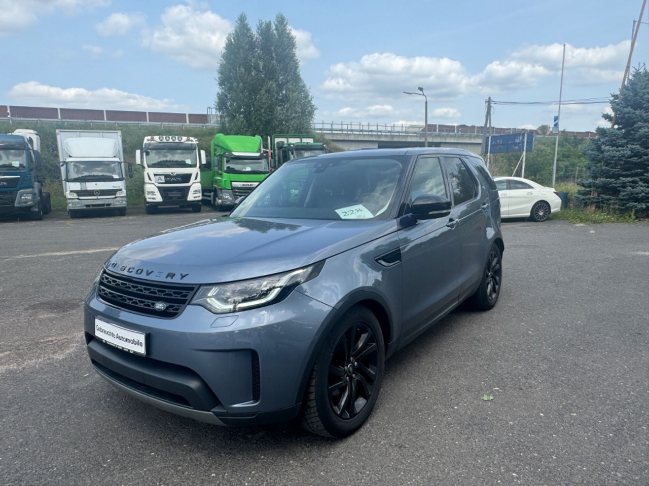 Land Rover Discovery 5 SE TD6 - SUV: slika 3 Land Rover Discovery 5 SE TD6 - SUV: slika 3