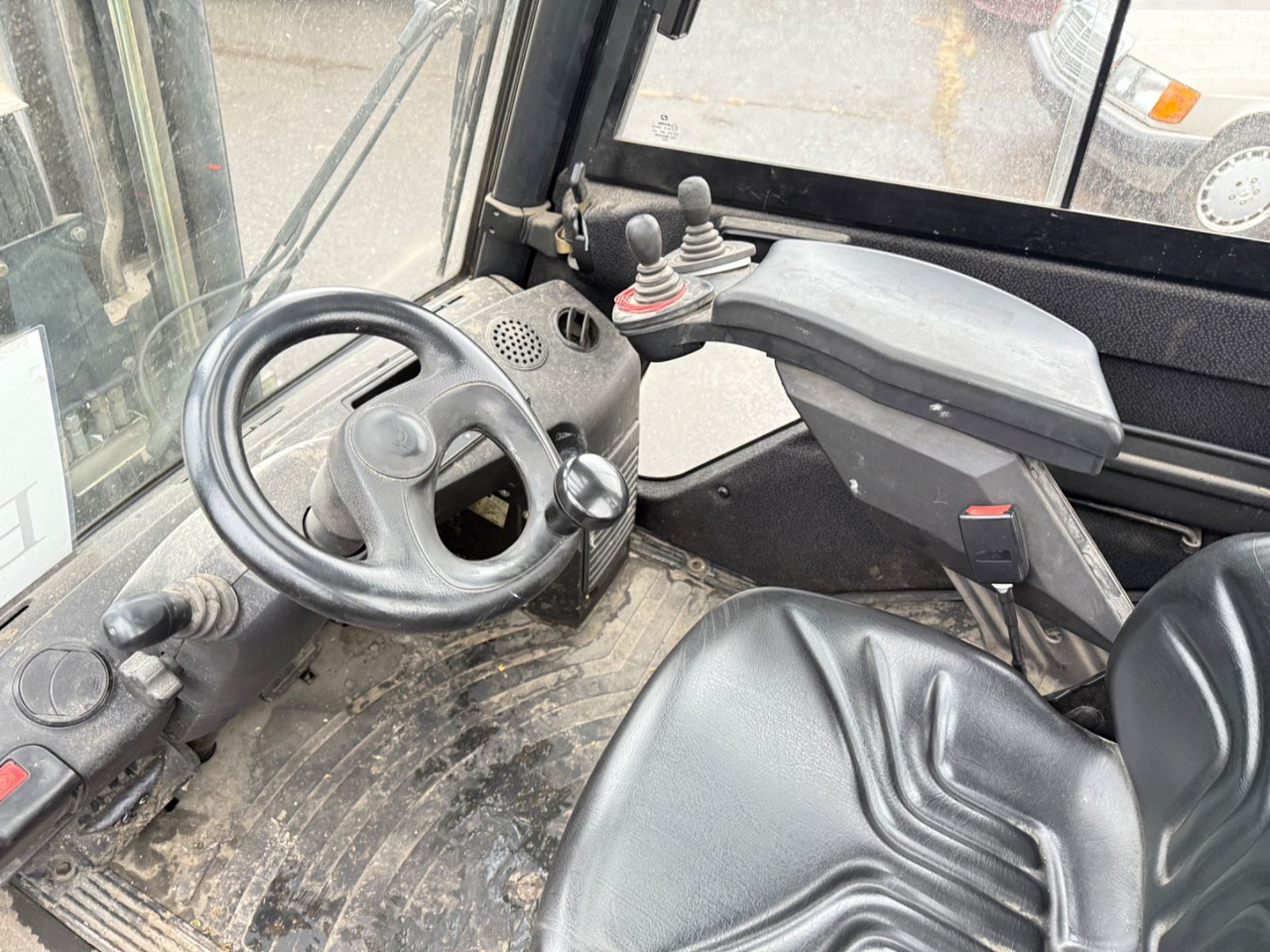 Diesel viličar Linde H40: slika 11