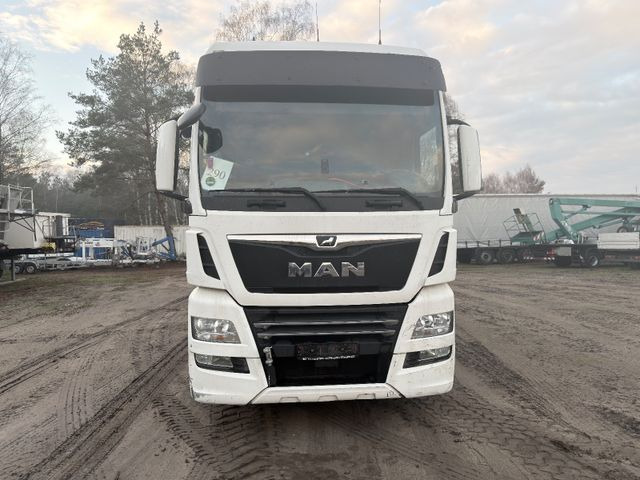 MAN TGX 26.460 FG 6x2 Motorschaden - Tovornjak s ponjavo: slika 1 MAN TGX 26.460 FG 6x2 Motorschaden - Tovornjak s ponjavo: slika 1