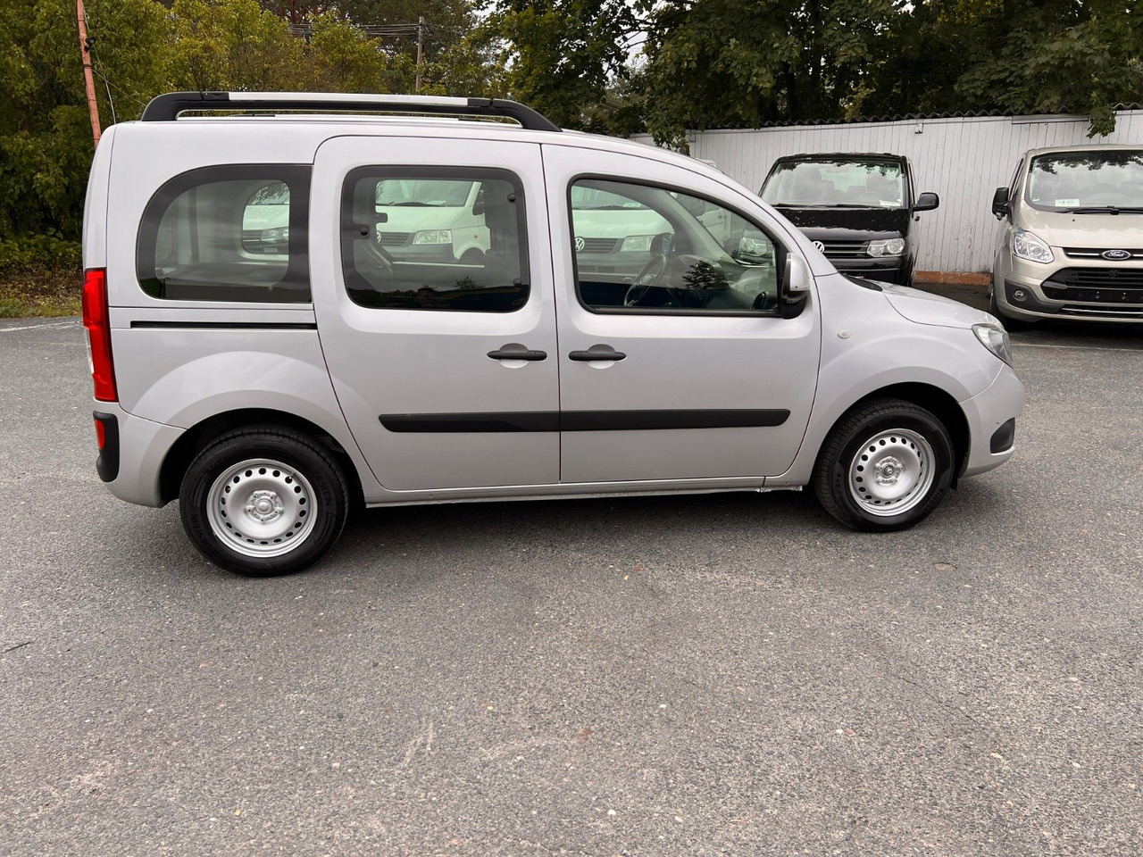 Mercedes-Benz Citan Kombi 111 CDI lang - Potniški kombi: slika 5 Mercedes-Benz Citan Kombi 111 CDI lang - Potniški kombi: slika 5