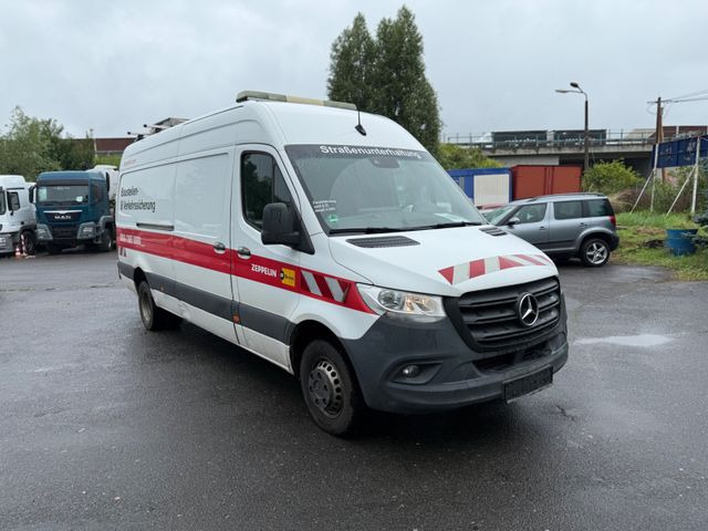 Mercedes-Benz Sprinter Kasten 516 CDI RWD - Furgon: slika 2 Mercedes-Benz Sprinter Kasten 516 CDI RWD - Furgon: slika 2