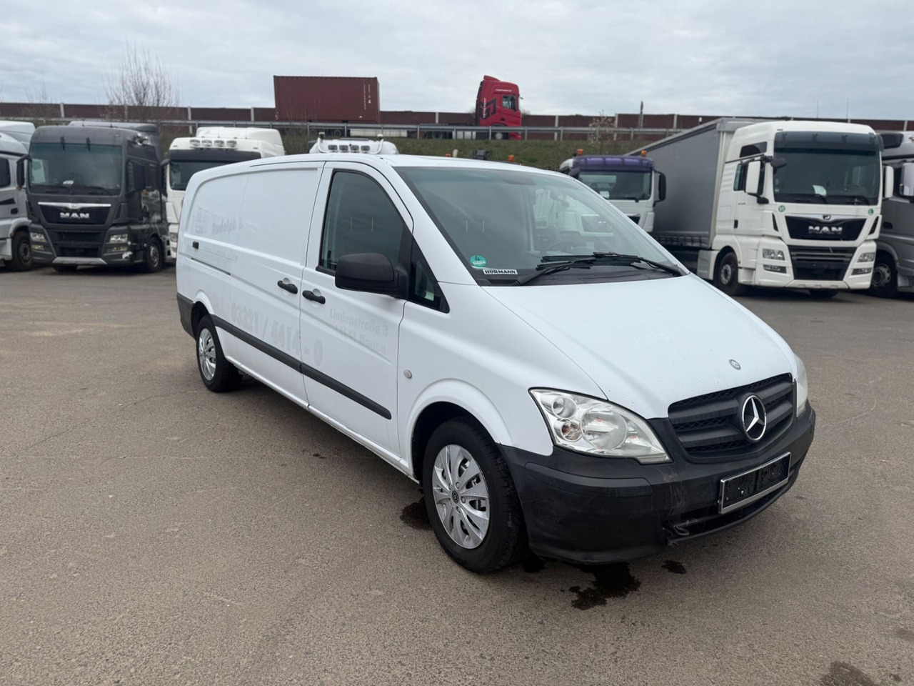 Mercedes-Benz Vito Kasten 116 CDI extralang defekt !! - Potniški kombi: slika 2 Mercedes-Benz Vito Kasten 116 CDI extralang defekt !! - Potniški kombi: slika 2