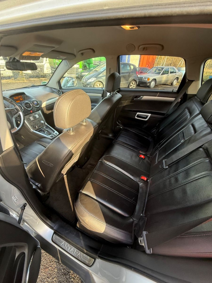 Limuzina Opel Antara Cosmo 4x4: slika 11