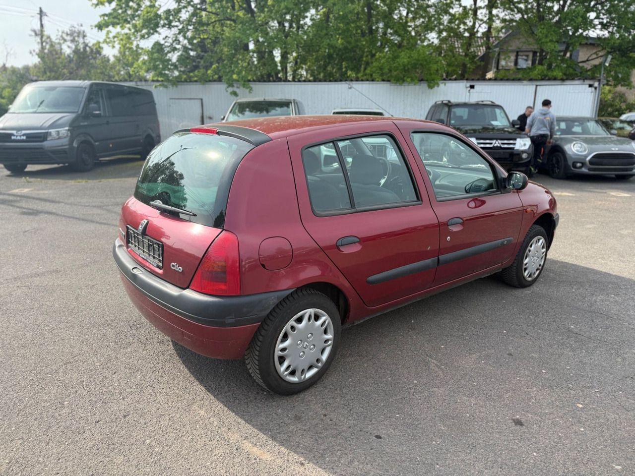 Renault Clio Basis 1.2 HU - Limuzina: slika 4 Renault Clio Basis 1.2 HU - Limuzina: slika 4