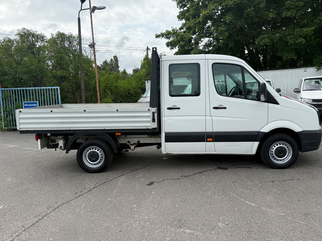 Volkswagen Crafter Pritsche 35 mittel L2 Doppelkabine - Dostavno vozilo s kesonom, Dostavno vozilo z dvojno kabino: slika 3 Volkswagen Crafter Pritsche 35 mittel L2 Doppelkabine - Dostavno vozilo s kesonom, Dostavno vozilo z dvojno kabino: slika 3
