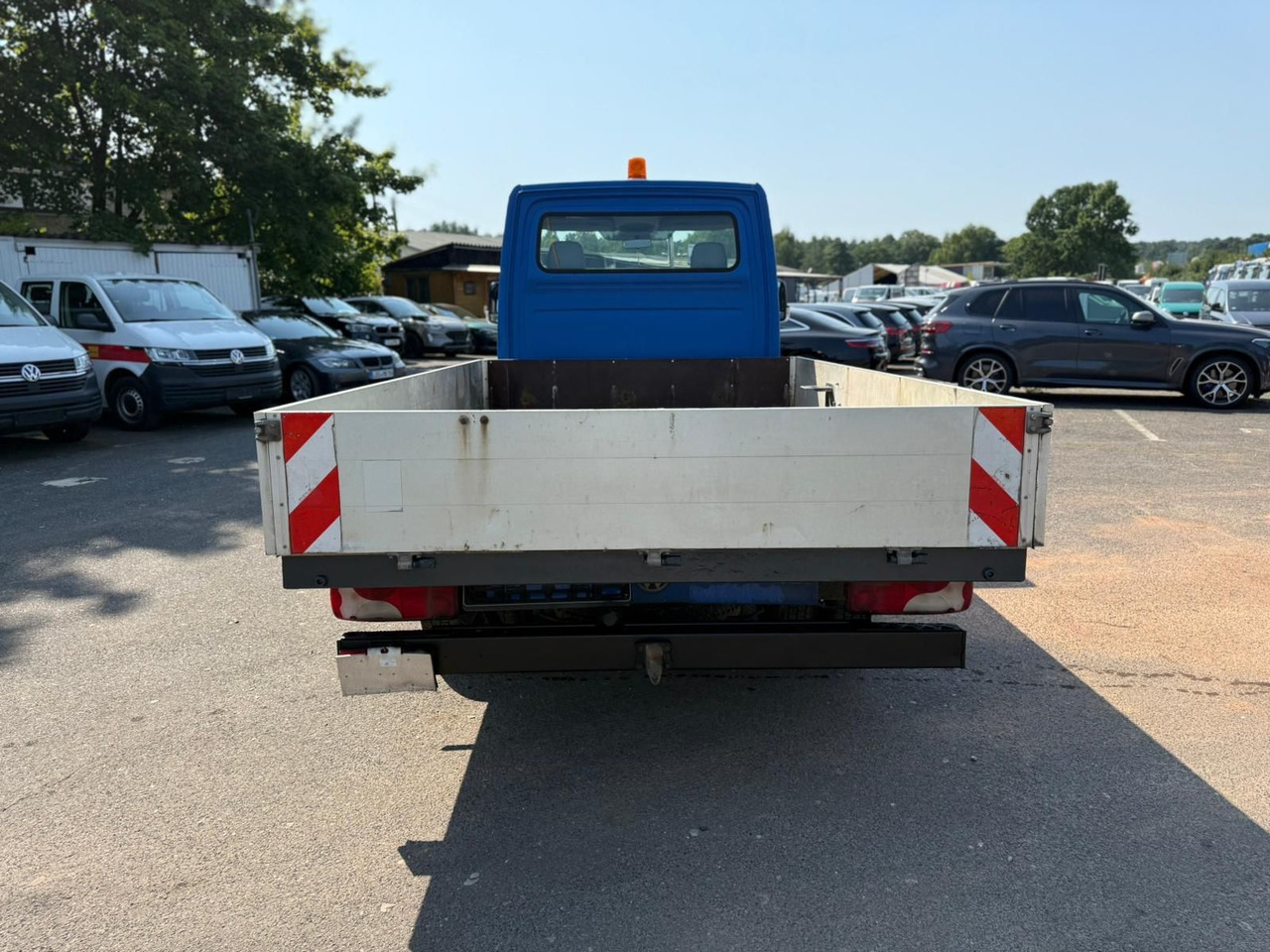 Volkswagen Crafter Pritsche 50 mittel L2 - Dostavno vozilo s kesonom: slika 4 Volkswagen Crafter Pritsche 50 mittel L2 - Dostavno vozilo s kesonom: slika 4