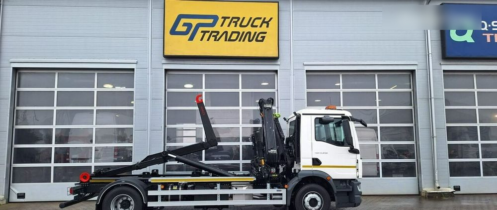 MAN TGM 15.250, hakowiec Janco/GP Lift + HDS Hiab - Smetarski tovornjak: slika 2 MAN TGM 15.250, hakowiec Janco/GP Lift + HDS Hiab - Smetarski tovornjak: slika 2