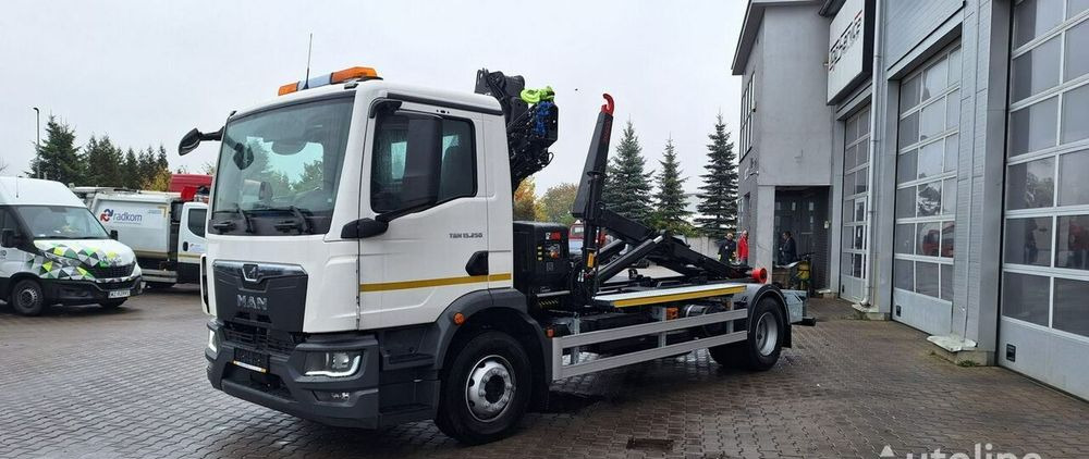 MAN TGM 15.250, hakowiec Janco/GP Lift + HDS Hiab - Smetarski tovornjak: slika 4 MAN TGM 15.250, hakowiec Janco/GP Lift + HDS Hiab - Smetarski tovornjak: slika 4