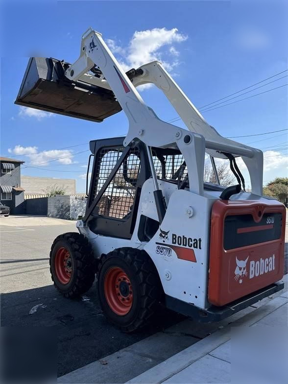 BOBCAT S590 - Mini nakladalec: slika 2 BOBCAT S590 - Mini nakladalec: slika 2
