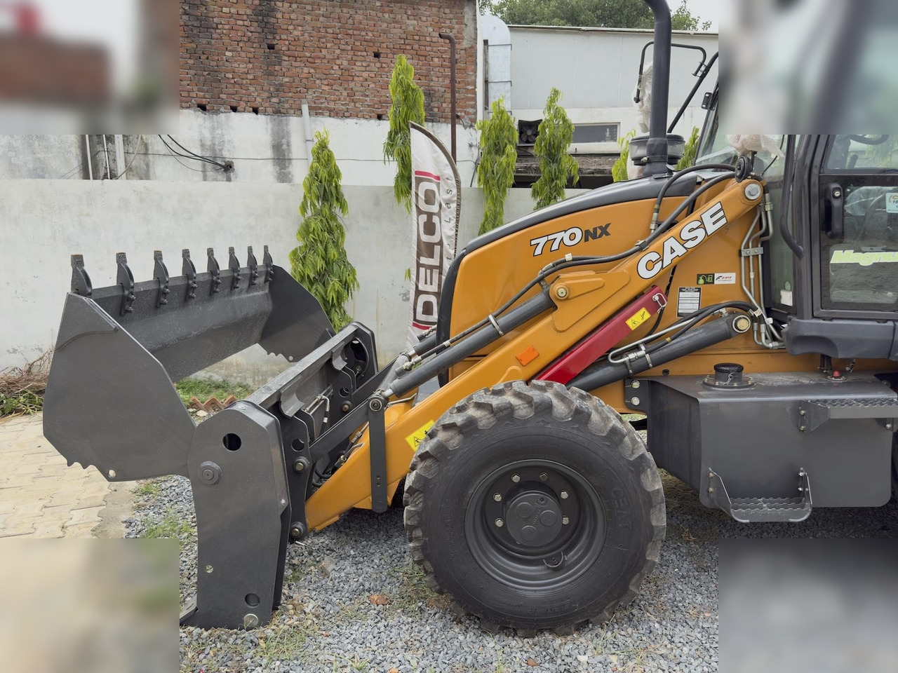 CASE 770NX MAGNUM - Bager nakladalec: slika 3 CASE 770NX MAGNUM - Bager nakladalec: slika 3