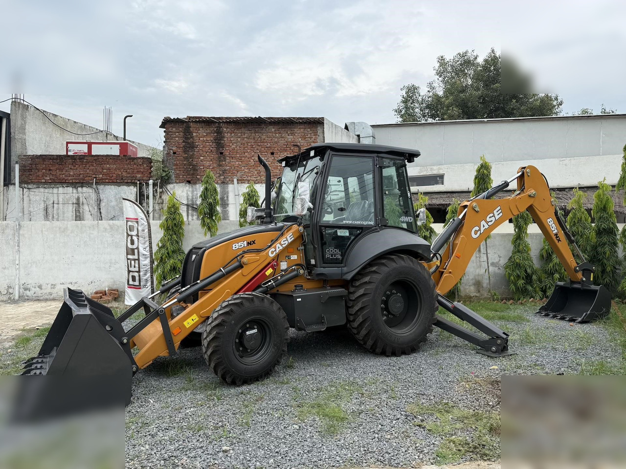 CASE 851NX CP - Bager nakladalec: slika 2 CASE 851NX CP - Bager nakladalec: slika 2